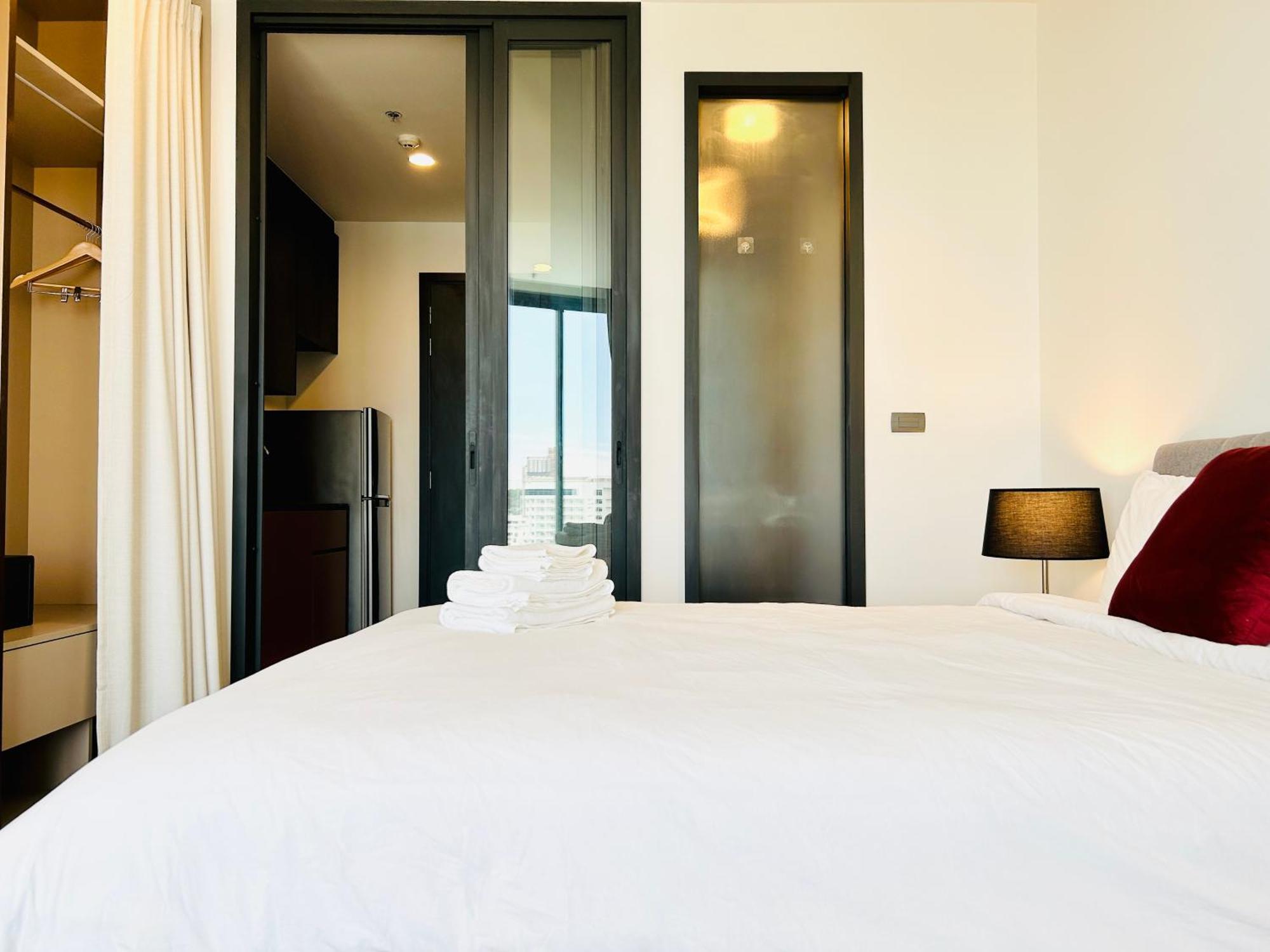 Apartemen Edge By Yoyo *