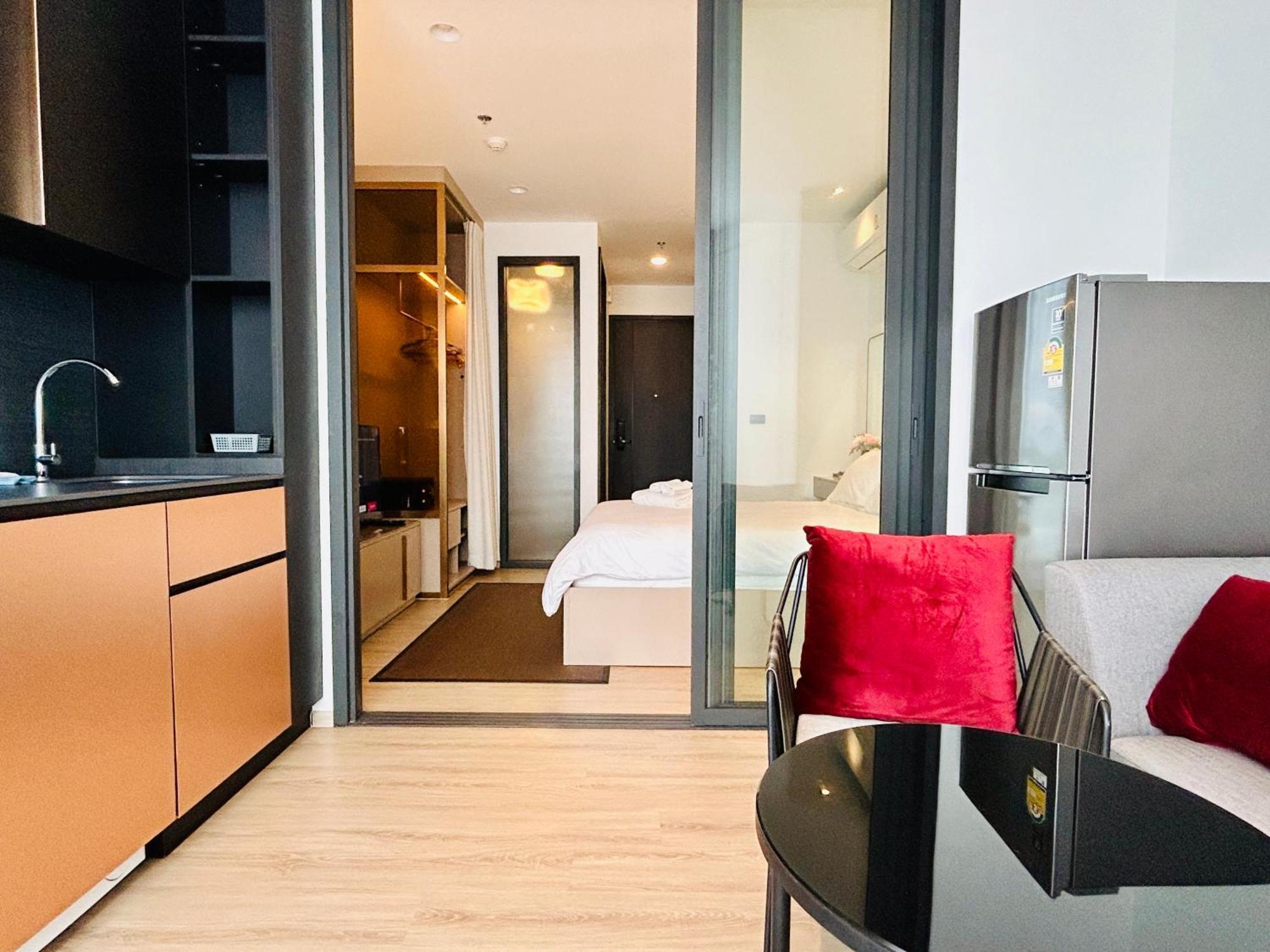 Apartemen Edge By Yoyo