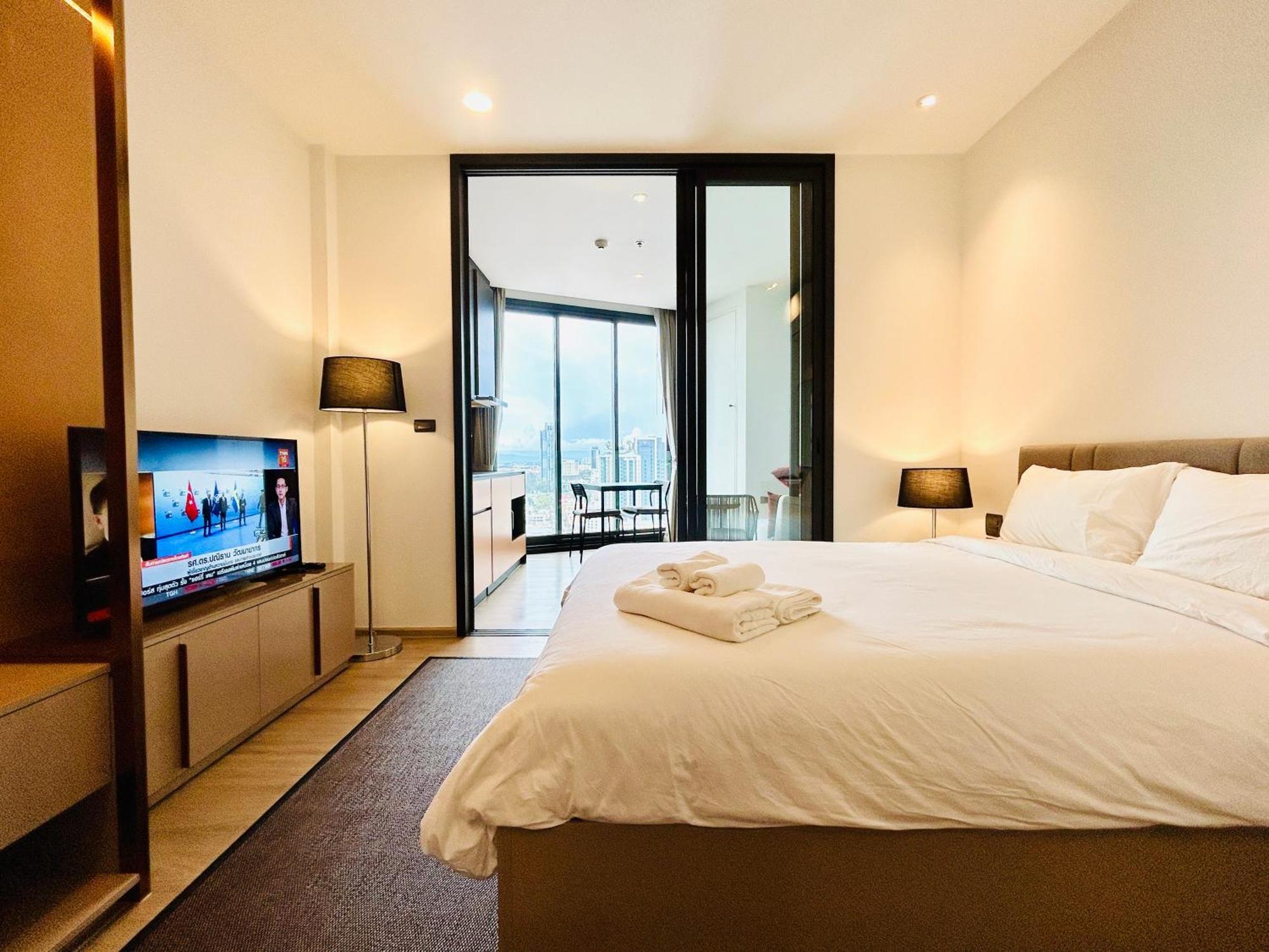 Apartemen Edge By Yoyo