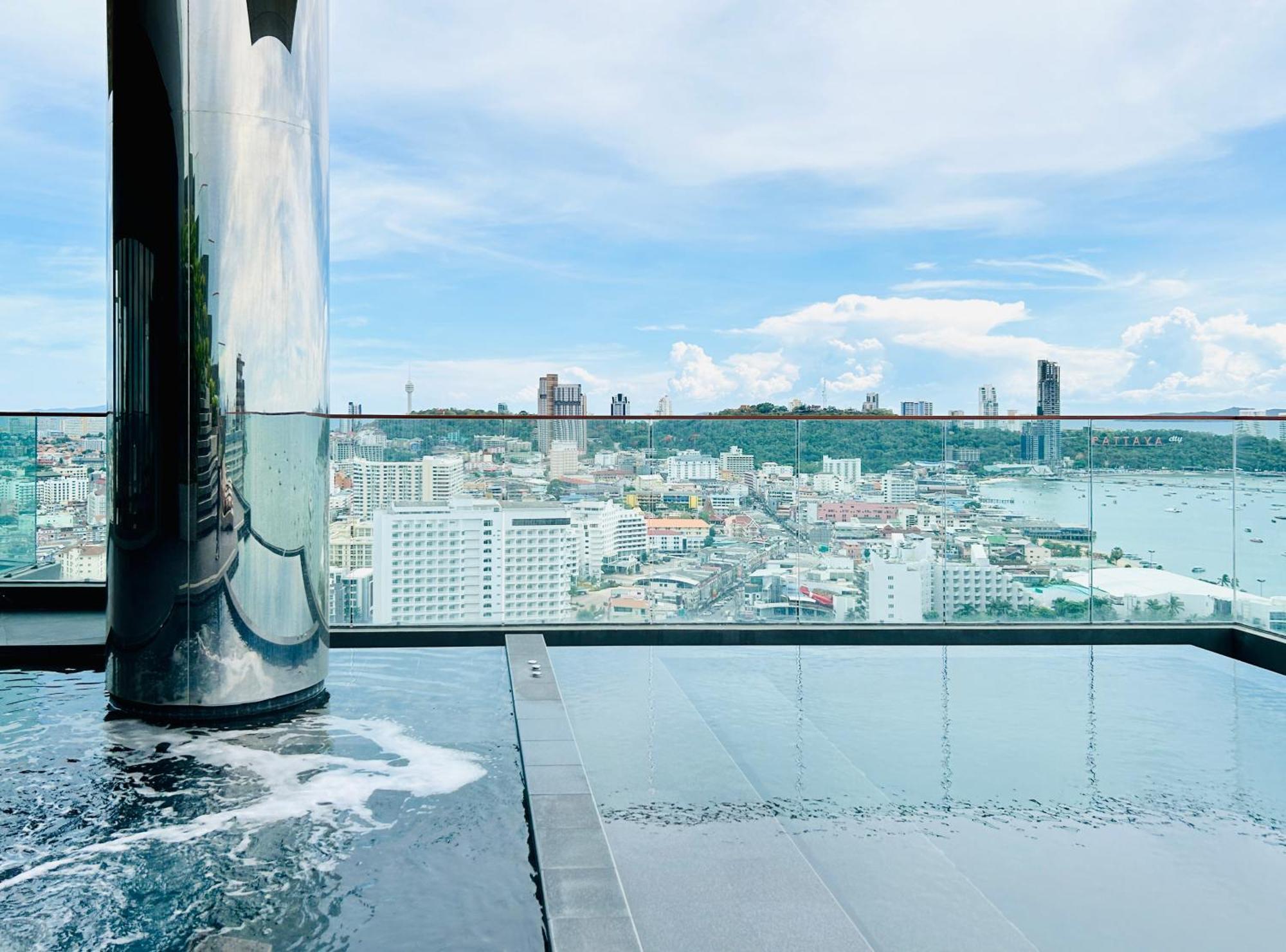 Apartemen Edge By Yoyo *